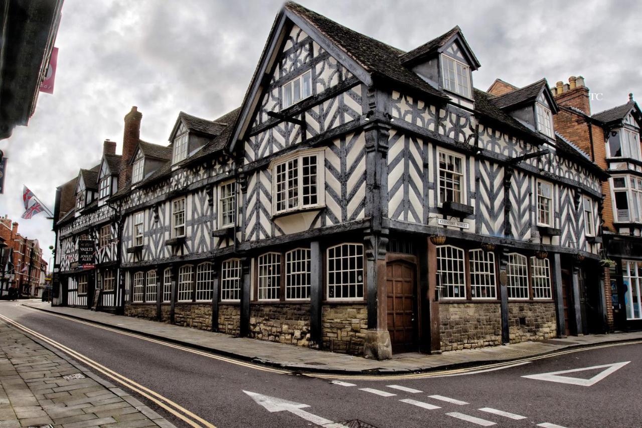 Tudor House Hotel Маркет-Дрейтон Экстерьер фото